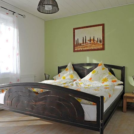Gaestehaus Vinaria Kinheim Εξωτερικό φωτογραφία